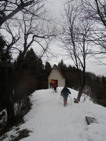 20121230-氷ノ山東尾根小屋.jpg
