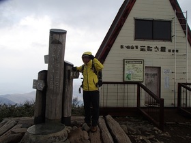 PB171136m.jpg